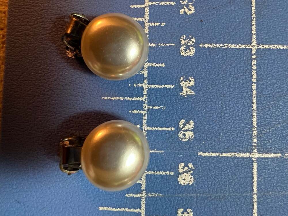 Vintage Japan Faux Pearl Clip-On Earrings